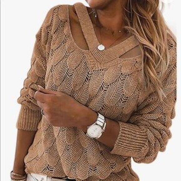 New Unique V Neck Hollow Out Knit Sweater - Picture 3 of 11